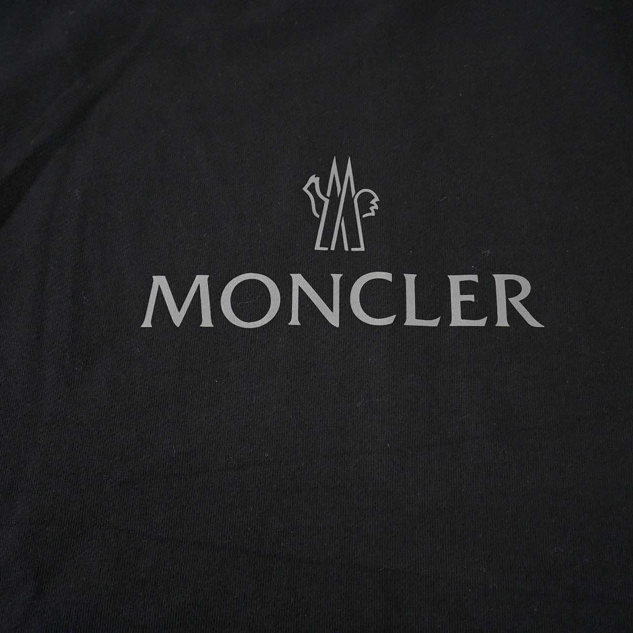 モンクレール MONCLER スウェットトレーナー 8G000 13 899WD 91RBK ブラック 2024SS メンズ