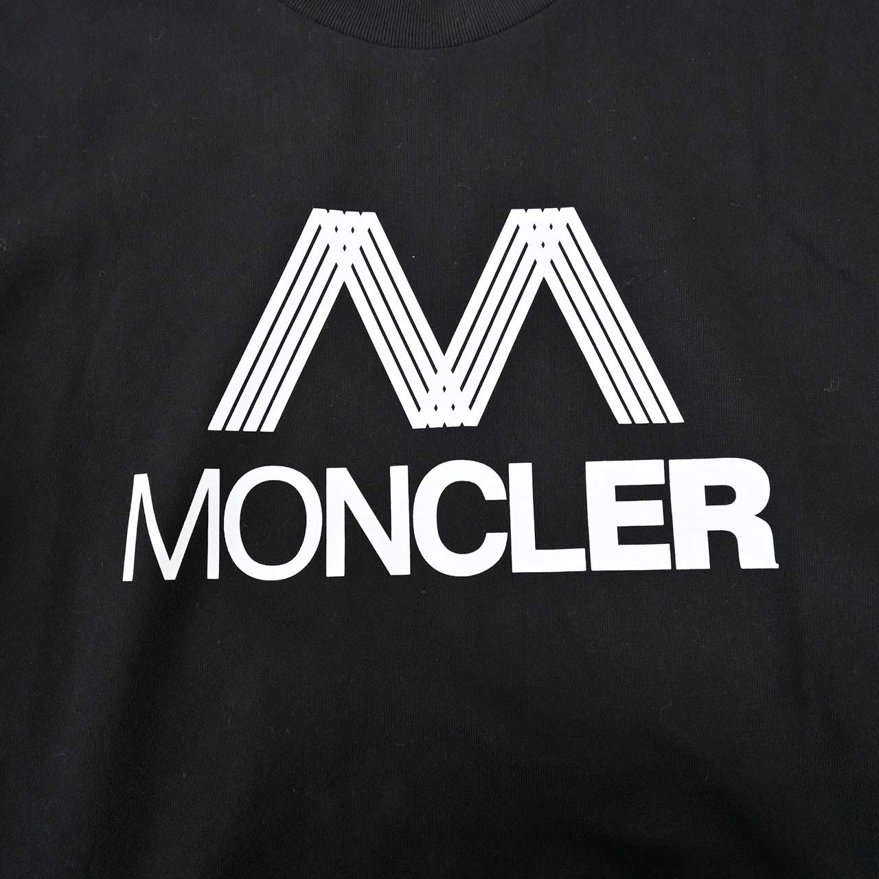 モンクレール MONCLER Tシャツ 8C000 38 829H8 999 ブラック 年秋冬 メンズ